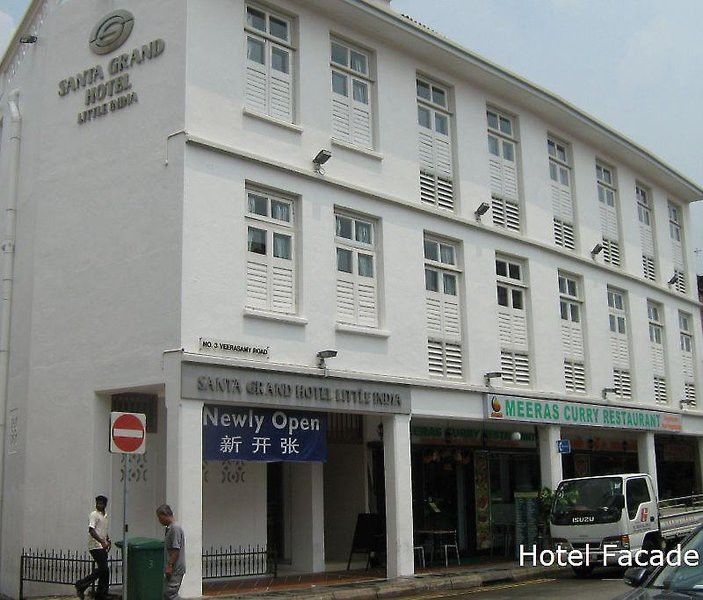 Santa Grand Little India Singapura